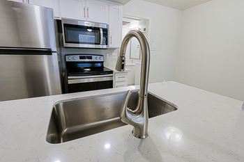 Space-saving built-in microwave